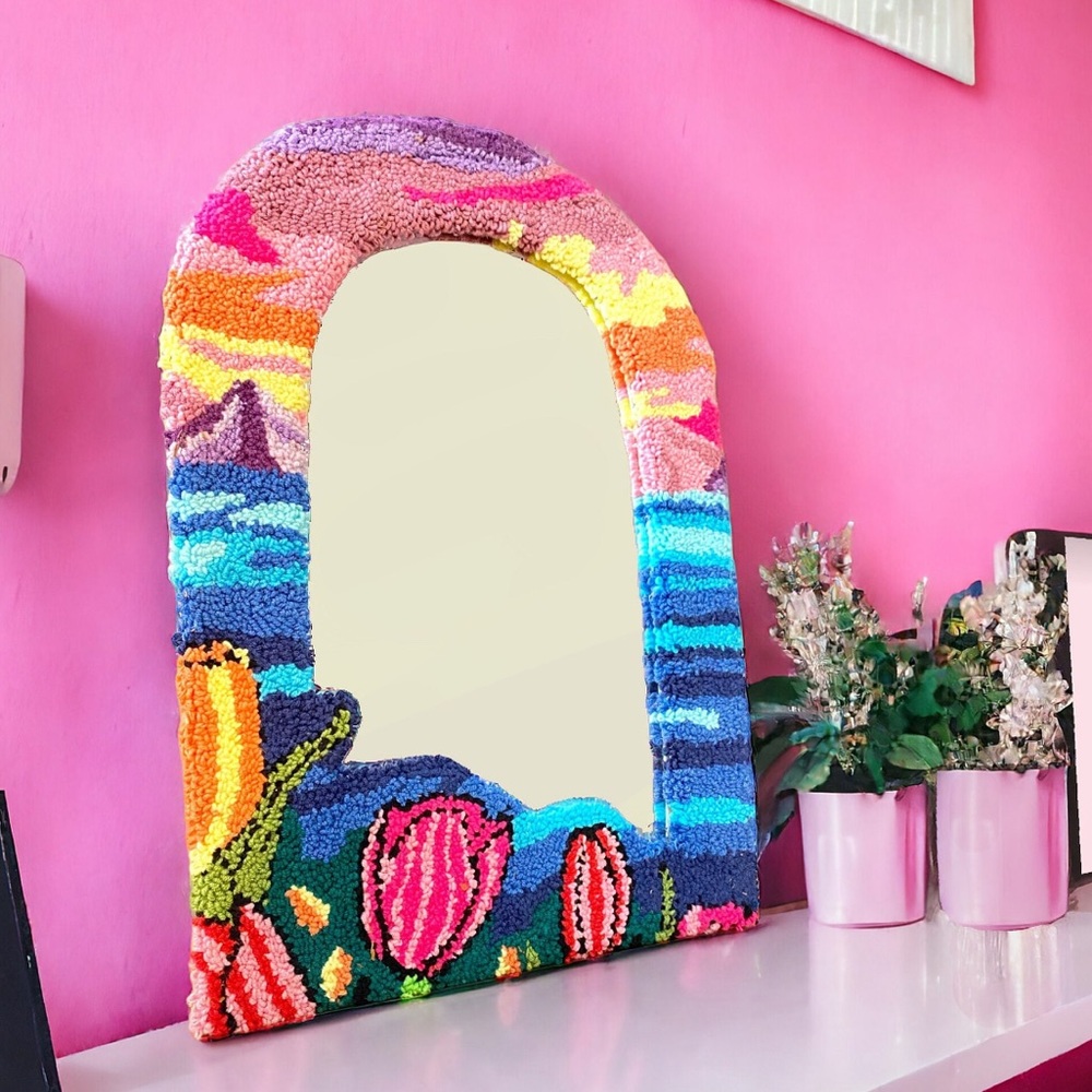 Handmade Tufted Mirror - Picture 1 of 3